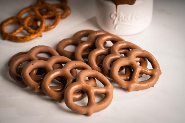 Pretzels Dipped